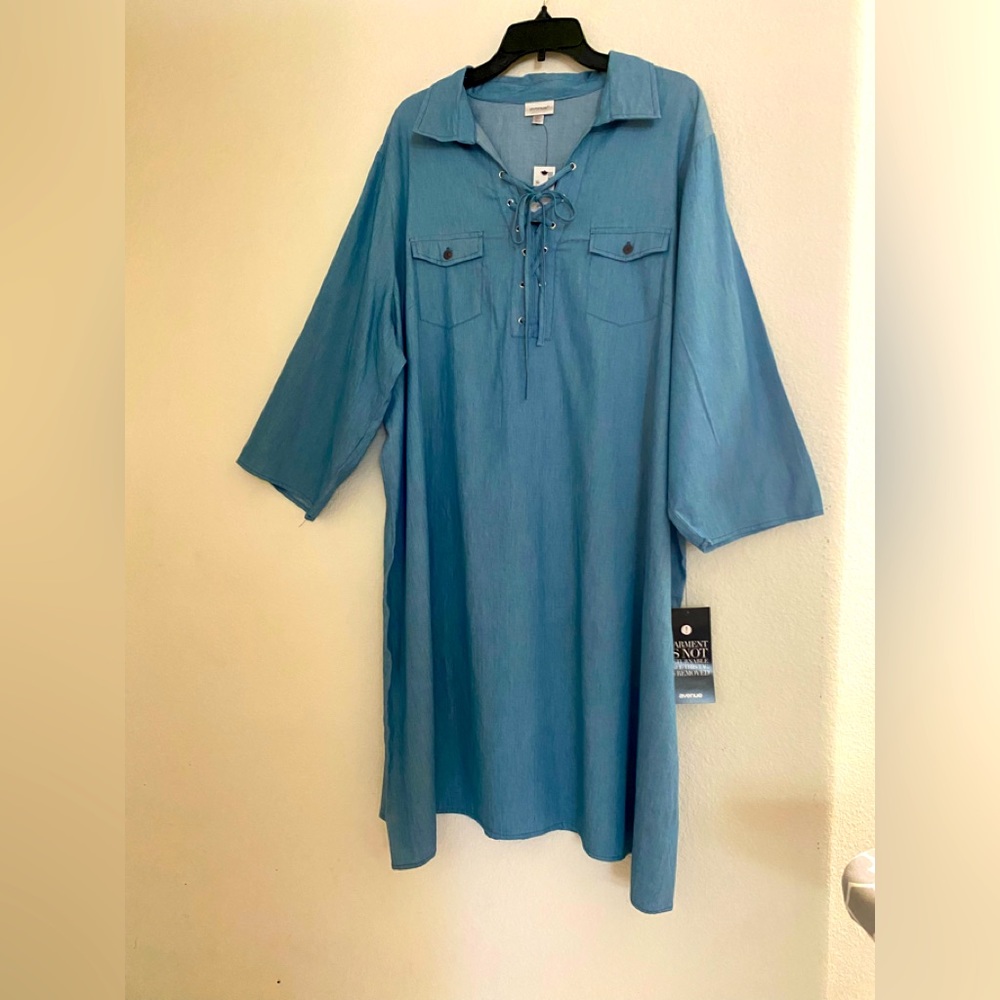 Women’s Plus size 26-28 denim dress